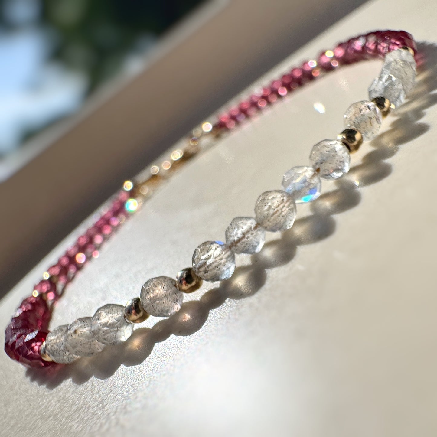 Rhodolite Garnet Labradorite Beaded Bracelet, 14k Gold Filled, Protection, Intuition, Transformation Jewelry