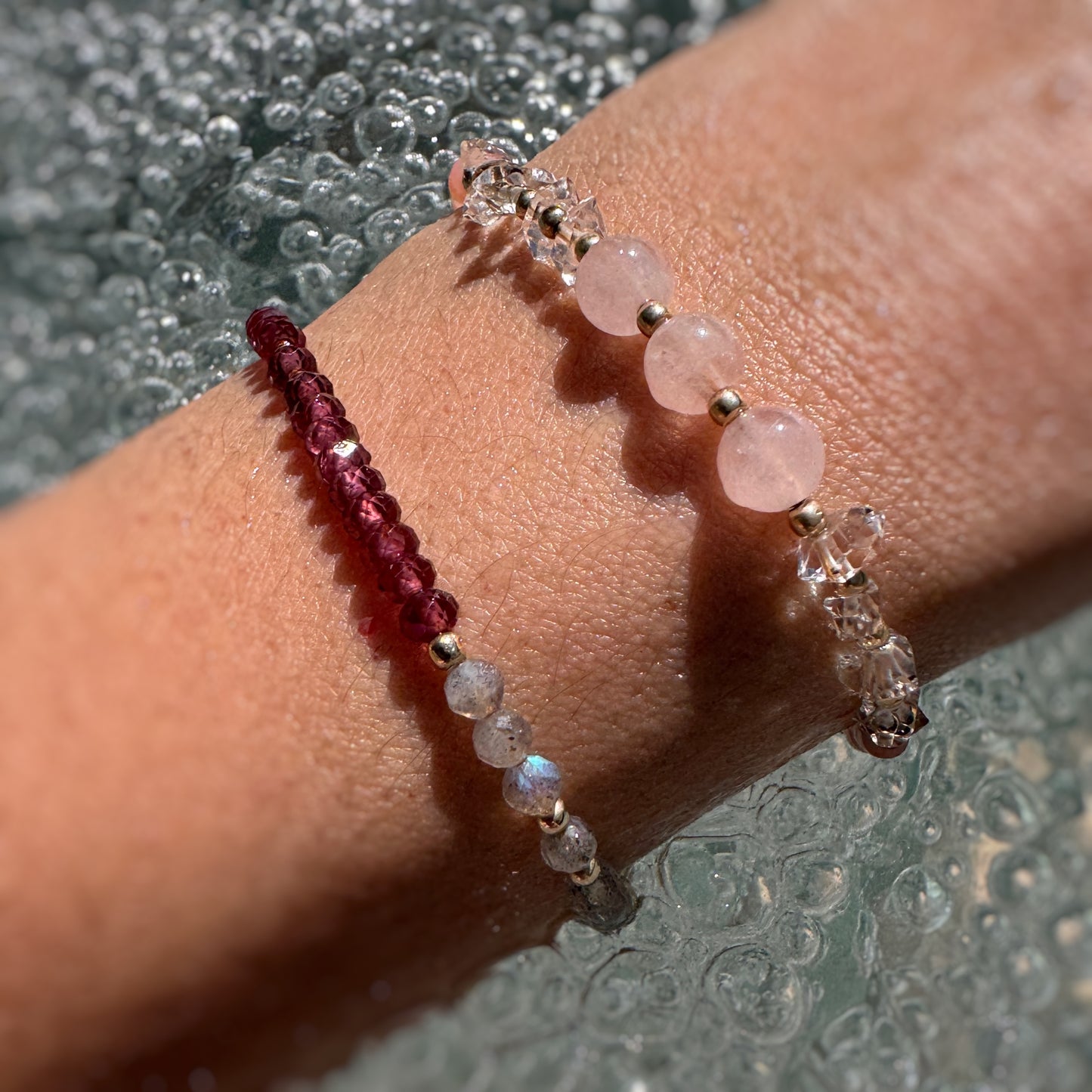 Rhodolite Garnet Labradorite Beaded Bracelet, 14k Gold Filled, Protection, Intuition, Transformation Jewelry